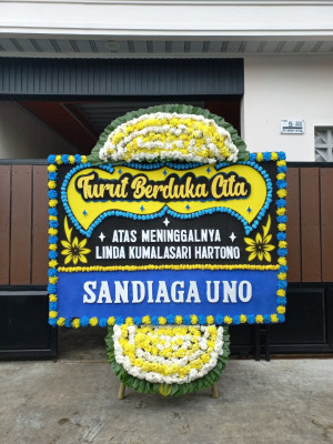 Papan Bunga Duka di Kencana